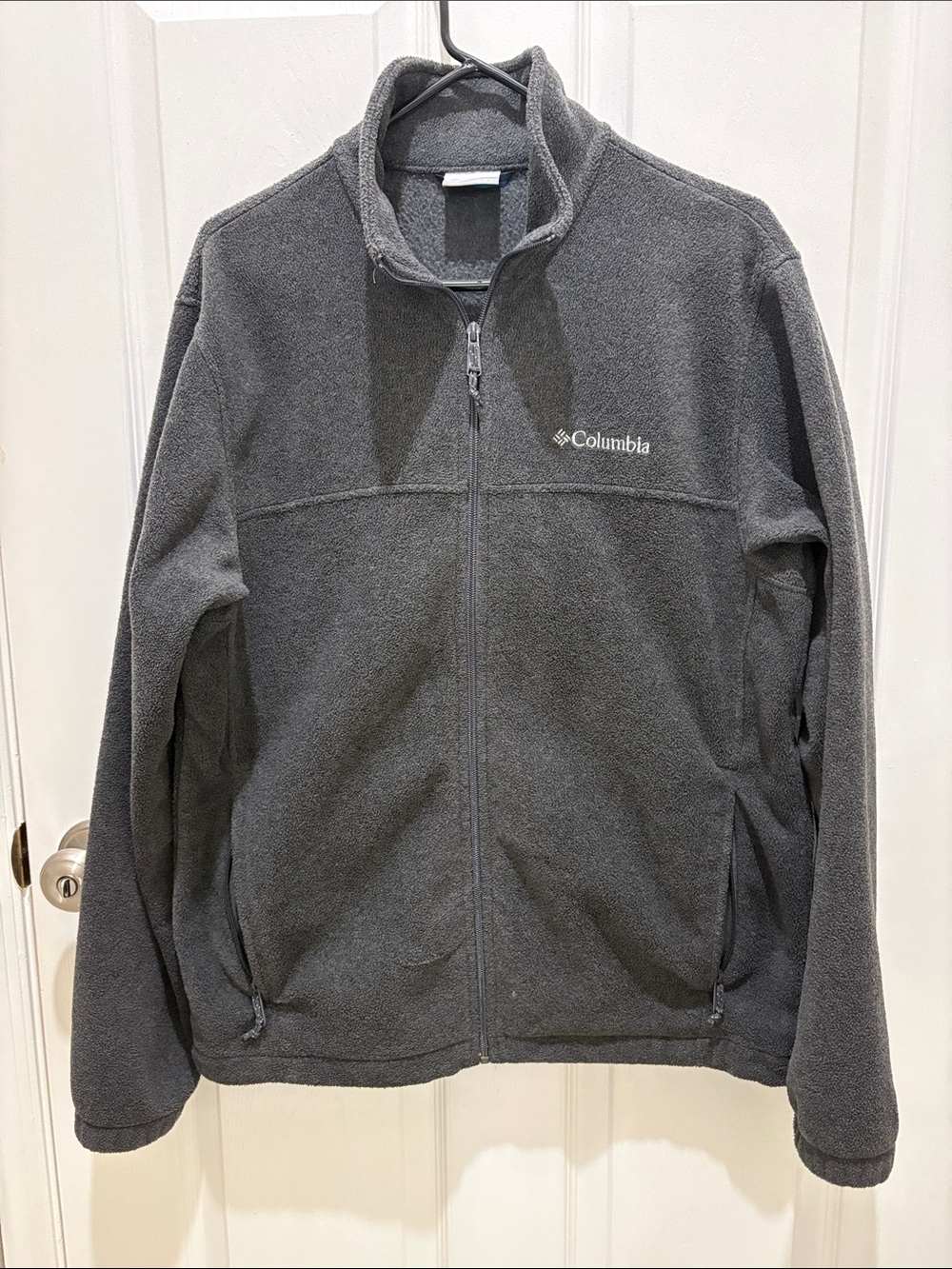 Columbia Men’s Charcoal Gray Full-Zip Fleece Jacket